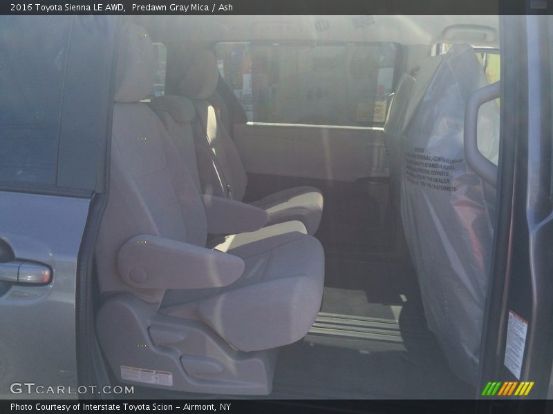 Predawn Gray Mica / Ash 2016 Toyota Sienna LE AWD