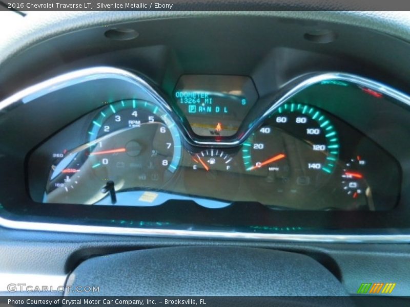 Silver Ice Metallic / Ebony 2016 Chevrolet Traverse LT