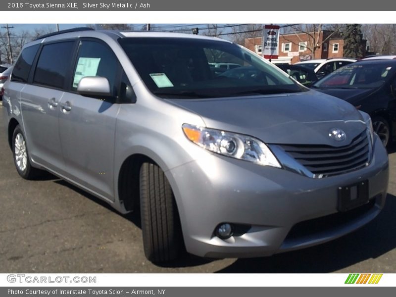 Silver Sky Metallic / Ash 2016 Toyota Sienna XLE