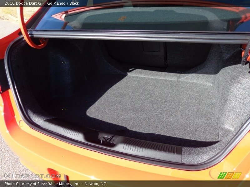 Go Mango / Black 2016 Dodge Dart GT