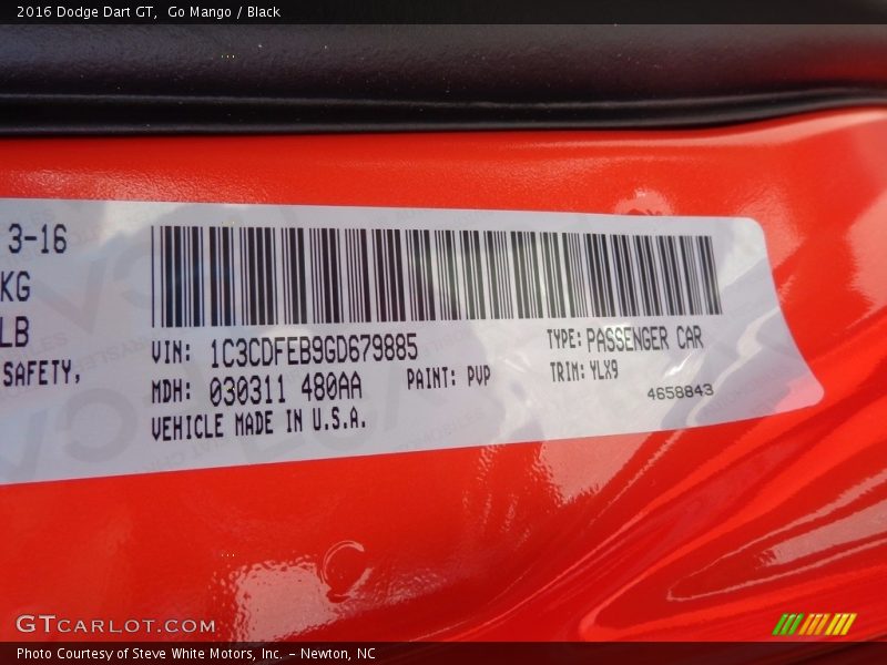 Go Mango / Black 2016 Dodge Dart GT