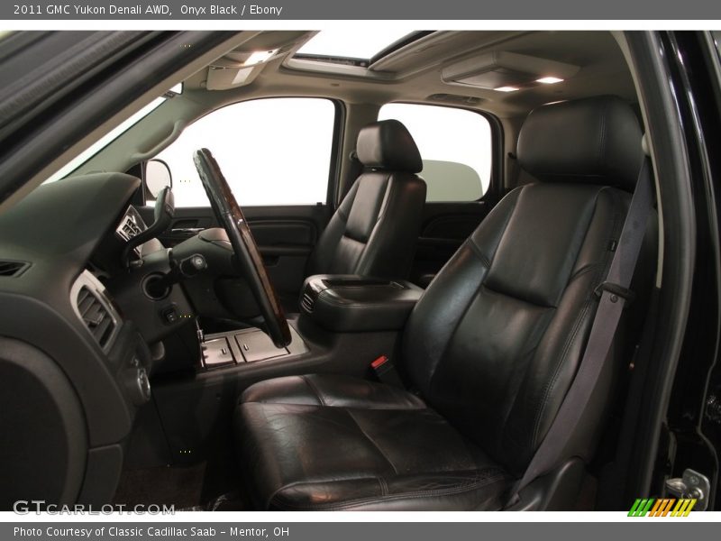 Onyx Black / Ebony 2011 GMC Yukon Denali AWD