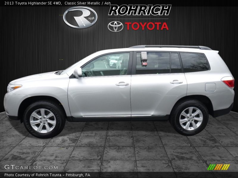 Classic Silver Metallic / Ash 2013 Toyota Highlander SE 4WD