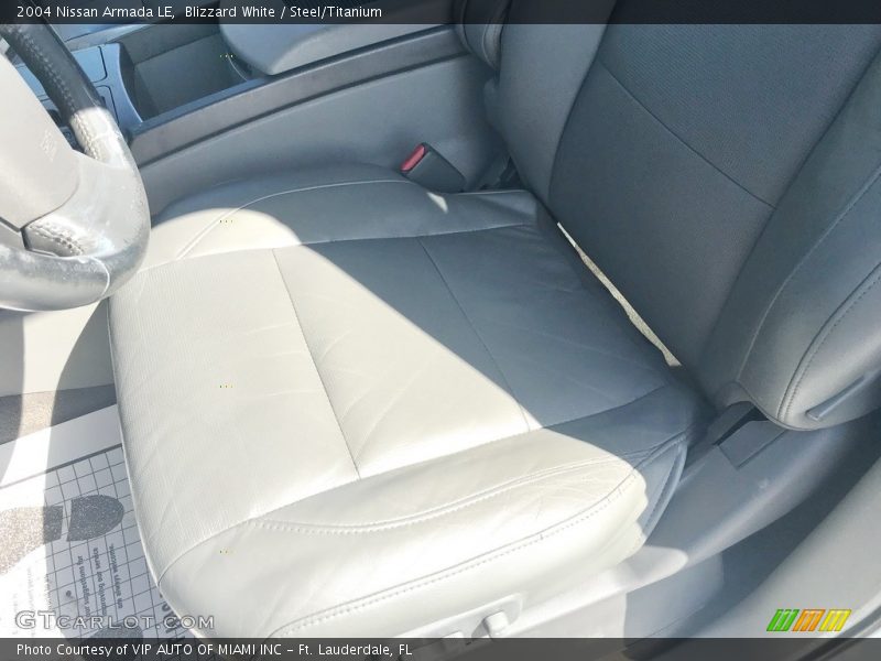 Blizzard White / Steel/Titanium 2004 Nissan Armada LE