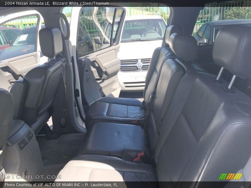 Blizzard White / Steel/Titanium 2004 Nissan Armada LE