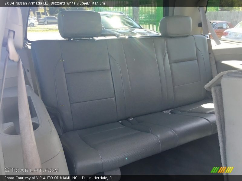 Blizzard White / Steel/Titanium 2004 Nissan Armada LE
