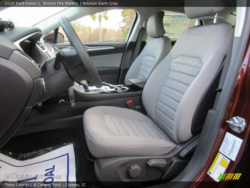 Bronze Fire Metallic / Medium Earth Gray 2016 Ford Fusion S