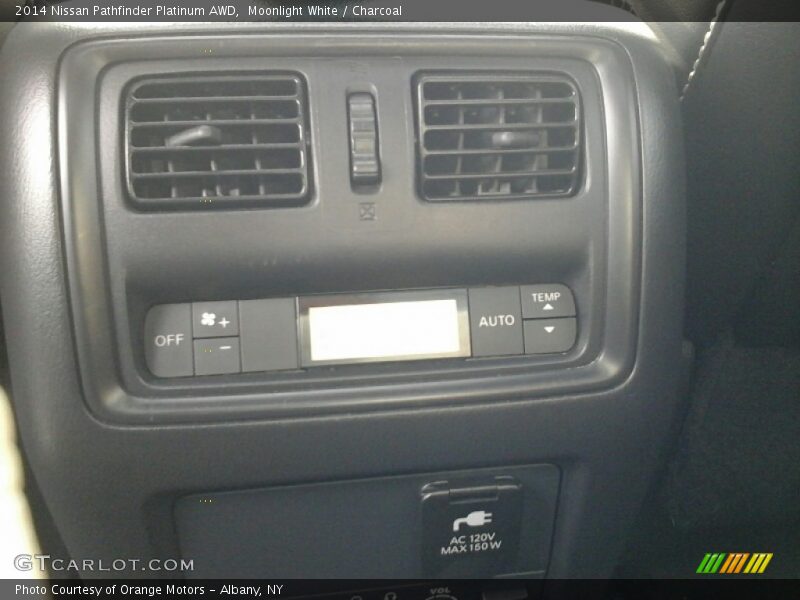 Moonlight White / Charcoal 2014 Nissan Pathfinder Platinum AWD