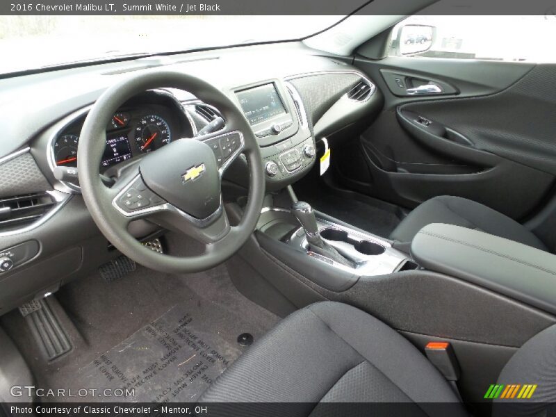 Summit White / Jet Black 2016 Chevrolet Malibu LT