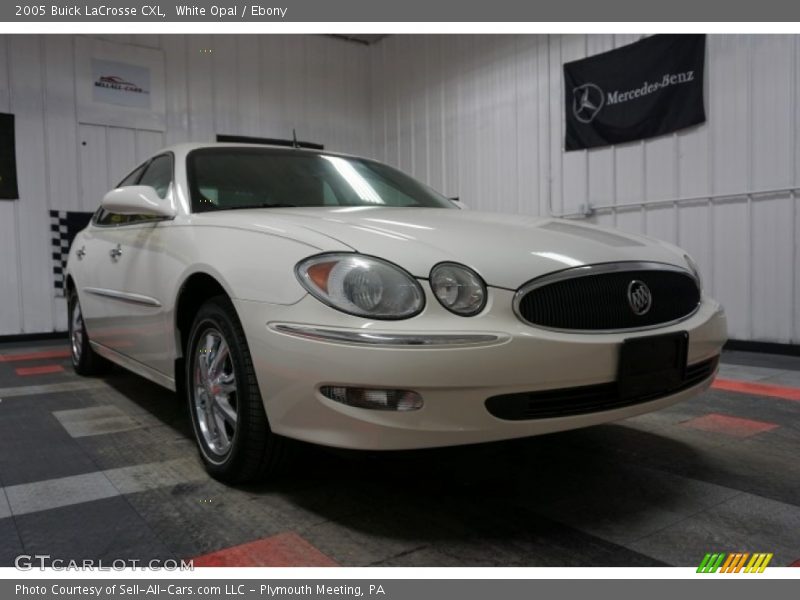 White Opal / Ebony 2005 Buick LaCrosse CXL