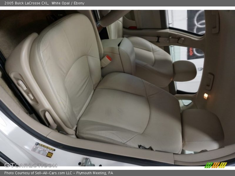 White Opal / Ebony 2005 Buick LaCrosse CXL