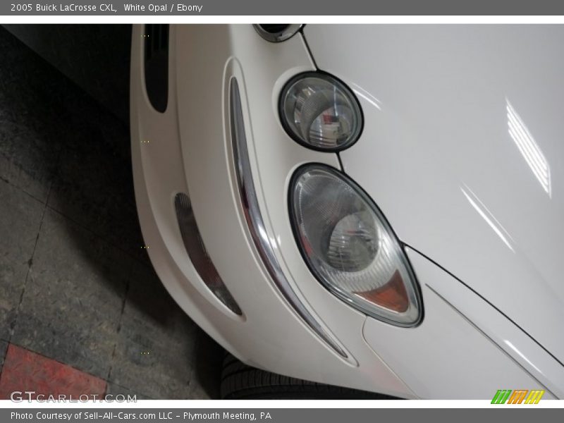 White Opal / Ebony 2005 Buick LaCrosse CXL