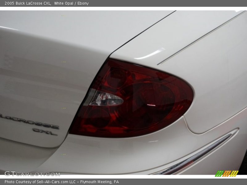 White Opal / Ebony 2005 Buick LaCrosse CXL