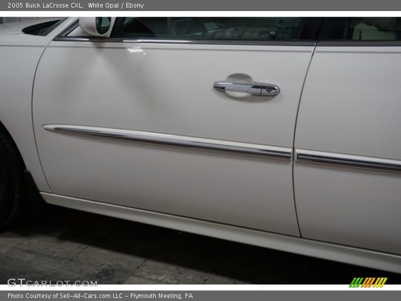 White Opal / Ebony 2005 Buick LaCrosse CXL