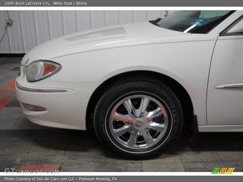 White Opal / Ebony 2005 Buick LaCrosse CXL