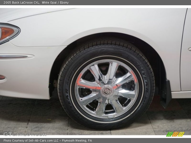 White Opal / Ebony 2005 Buick LaCrosse CXL