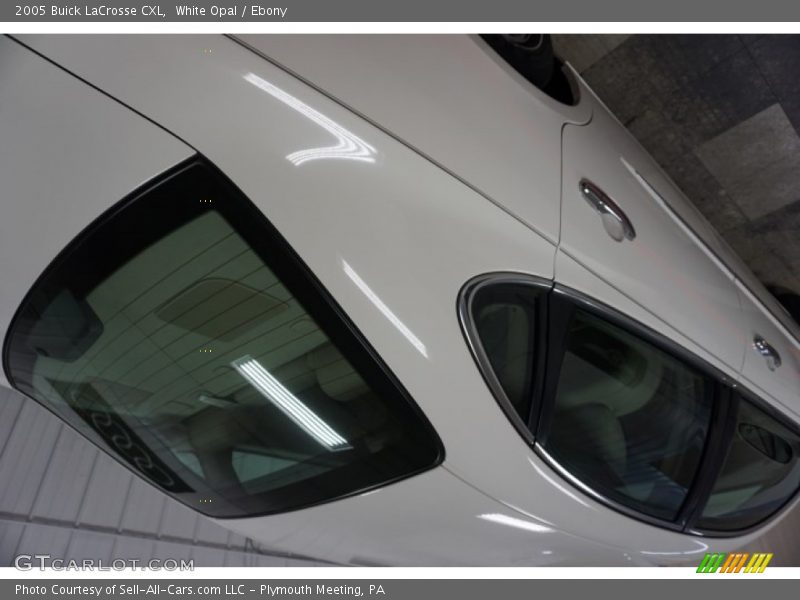 White Opal / Ebony 2005 Buick LaCrosse CXL