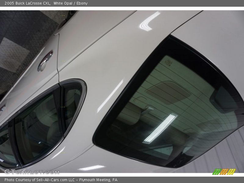White Opal / Ebony 2005 Buick LaCrosse CXL