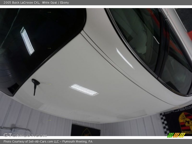 White Opal / Ebony 2005 Buick LaCrosse CXL