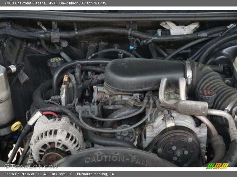 Onyx Black / Graphite Gray 2000 Chevrolet Blazer LS 4x4