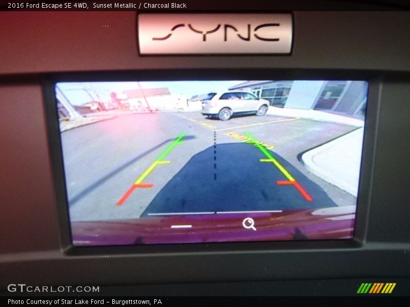 Sunset Metallic / Charcoal Black 2016 Ford Escape SE 4WD