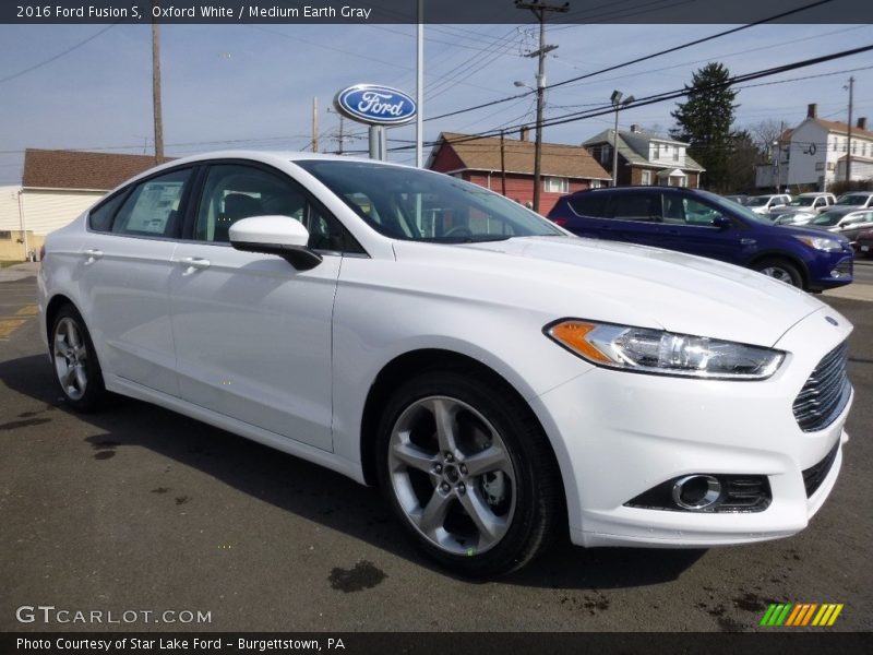 Oxford White / Medium Earth Gray 2016 Ford Fusion S