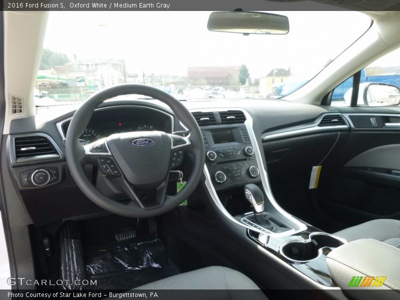 Oxford White / Medium Earth Gray 2016 Ford Fusion S