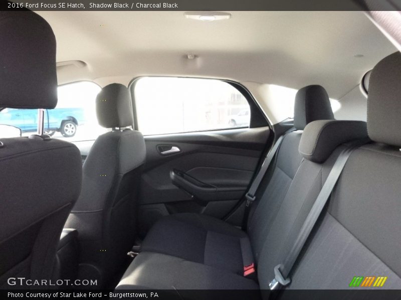 Shadow Black / Charcoal Black 2016 Ford Focus SE Hatch
