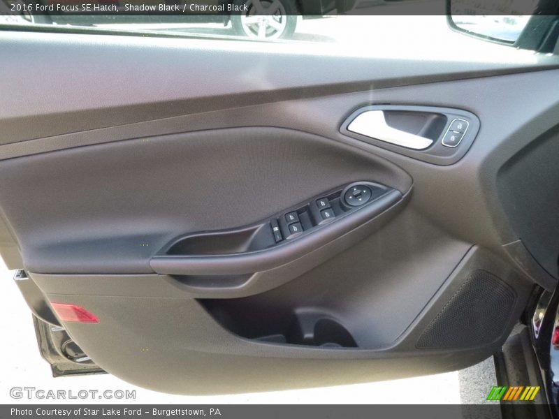 Shadow Black / Charcoal Black 2016 Ford Focus SE Hatch