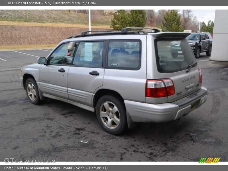Silverthorn Metallic / Gray 2001 Subaru Forester 2.5 S