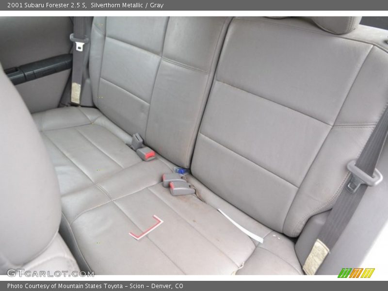 Silverthorn Metallic / Gray 2001 Subaru Forester 2.5 S