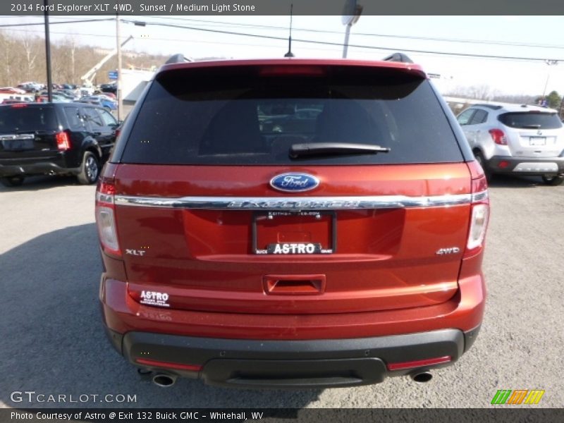 Sunset / Medium Light Stone 2014 Ford Explorer XLT 4WD