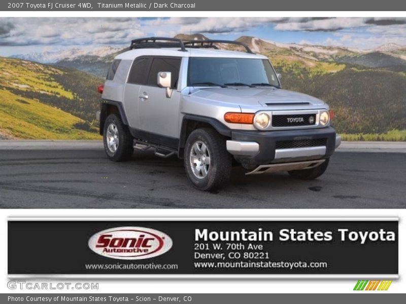 Titanium Metallic / Dark Charcoal 2007 Toyota FJ Cruiser 4WD