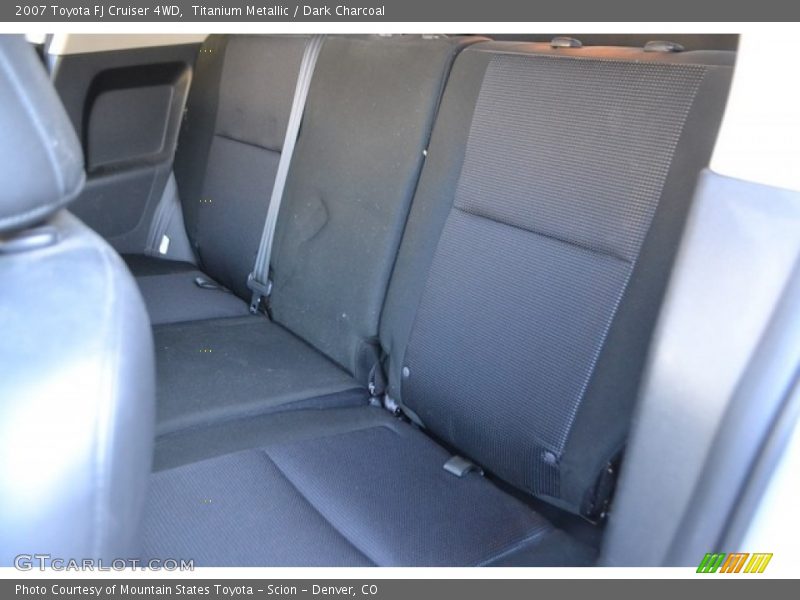 Titanium Metallic / Dark Charcoal 2007 Toyota FJ Cruiser 4WD