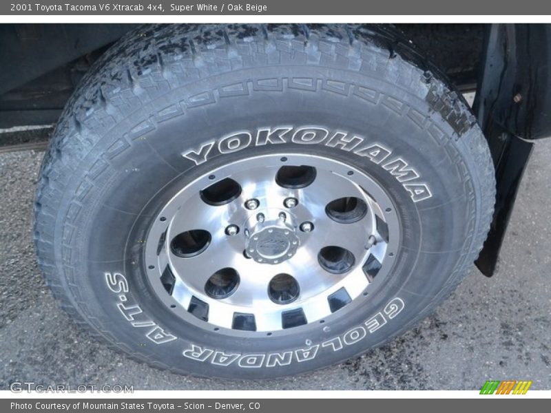 Super White / Oak Beige 2001 Toyota Tacoma V6 Xtracab 4x4
