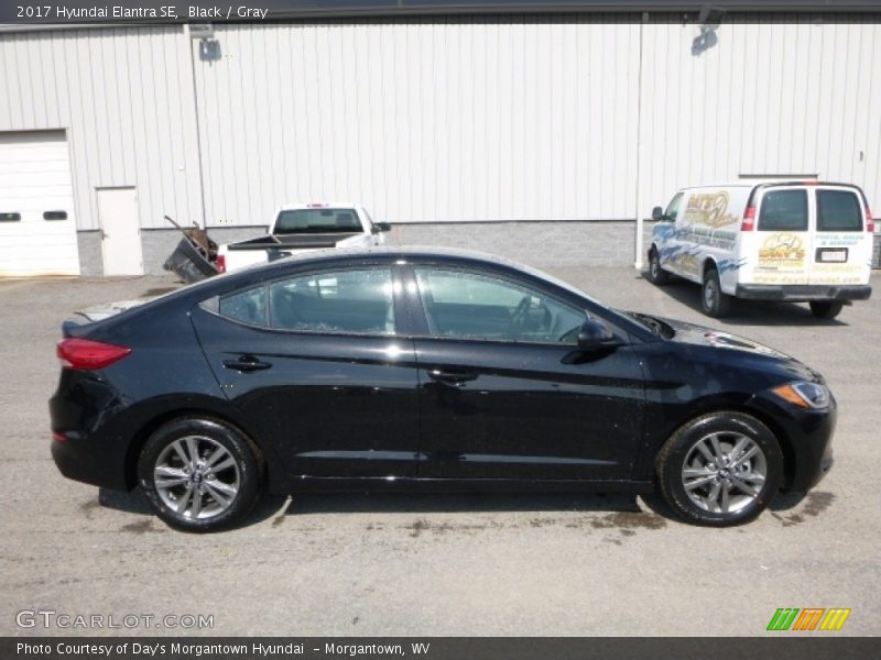 Black / Gray 2017 Hyundai Elantra SE