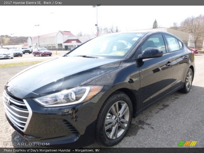 Black / Gray 2017 Hyundai Elantra SE