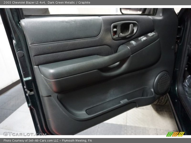 Dark Green Metallic / Graphite 2003 Chevrolet Blazer LS 4x4