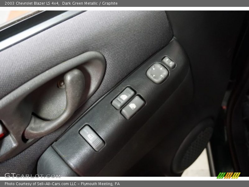 Dark Green Metallic / Graphite 2003 Chevrolet Blazer LS 4x4