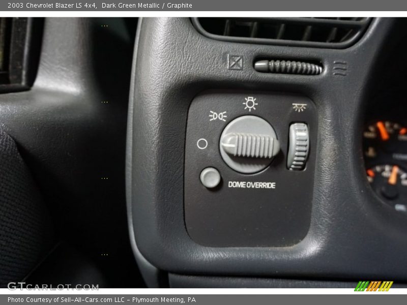 Dark Green Metallic / Graphite 2003 Chevrolet Blazer LS 4x4
