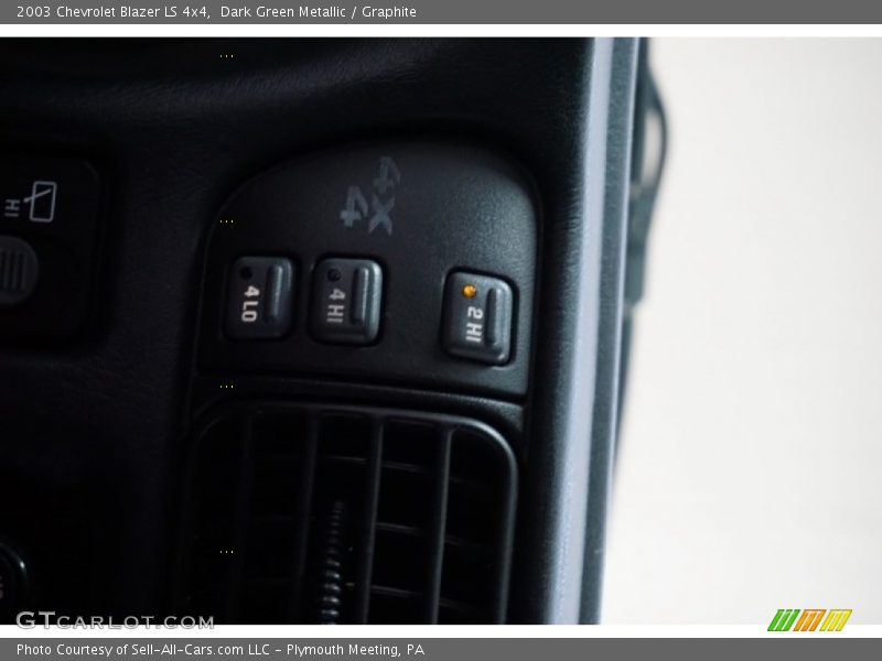 Dark Green Metallic / Graphite 2003 Chevrolet Blazer LS 4x4