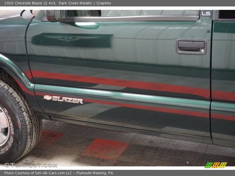 Dark Green Metallic / Graphite 2003 Chevrolet Blazer LS 4x4