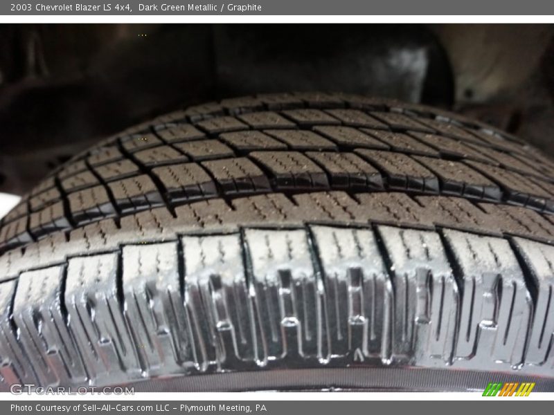 Dark Green Metallic / Graphite 2003 Chevrolet Blazer LS 4x4