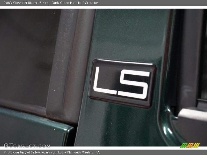 Dark Green Metallic / Graphite 2003 Chevrolet Blazer LS 4x4