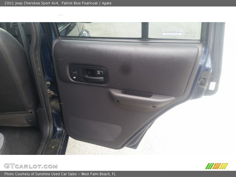 Patriot Blue Pearlcoat / Agate 2001 Jeep Cherokee Sport 4x4