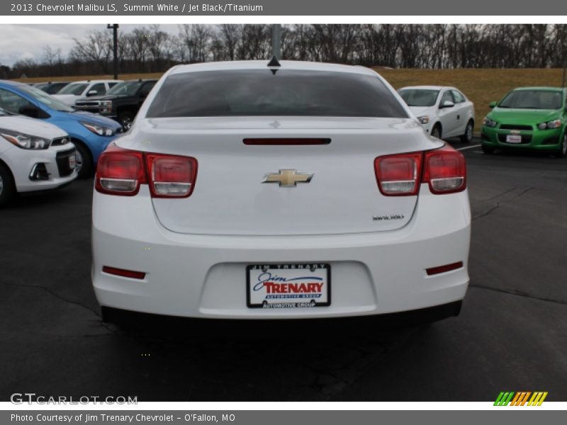 Summit White / Jet Black/Titanium 2013 Chevrolet Malibu LS