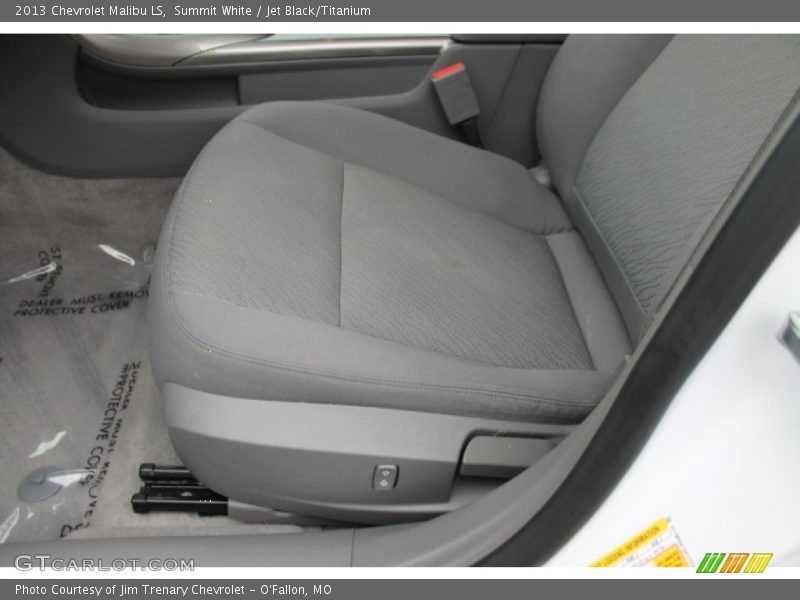 Summit White / Jet Black/Titanium 2013 Chevrolet Malibu LS