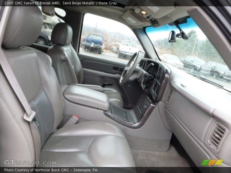Sand Beige Metallic / Stone Gray 2005 GMC Yukon XL Denali AWD