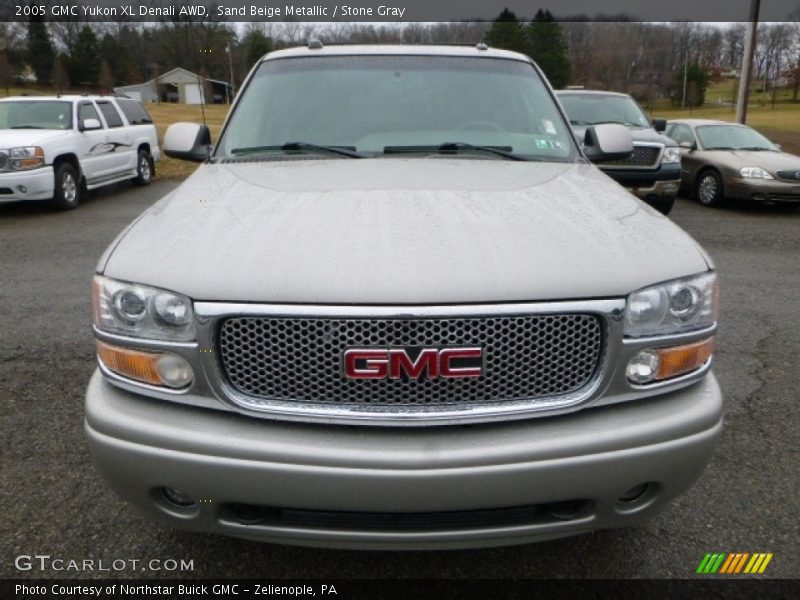 Sand Beige Metallic / Stone Gray 2005 GMC Yukon XL Denali AWD