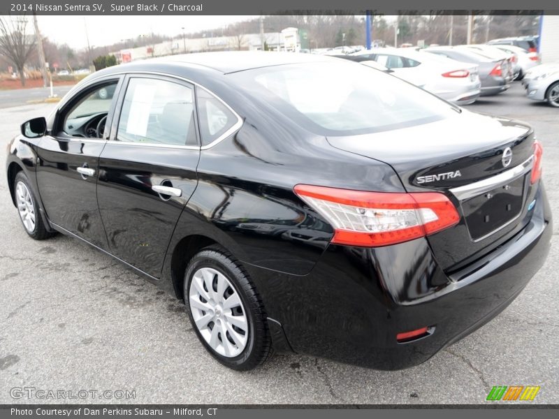 Super Black / Charcoal 2014 Nissan Sentra SV
